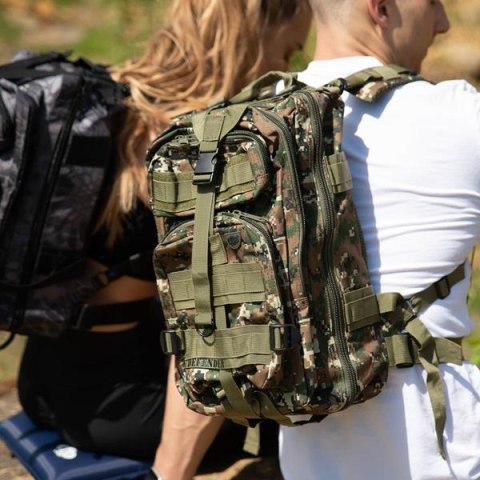 CBT7204 ZIELONY MORO DEFENDER PLECAK NILS CAMP CBT7204 ZIELONY MORO DEFENDER PLECAK NILS CAMP