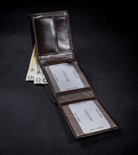 Skórzany portfel męski z systemem RFID - Rovicky
